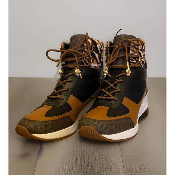 Michael Kors Liv Bootie Wedge Sneaker Size 9.5M black/brown - Picture 1 of 6